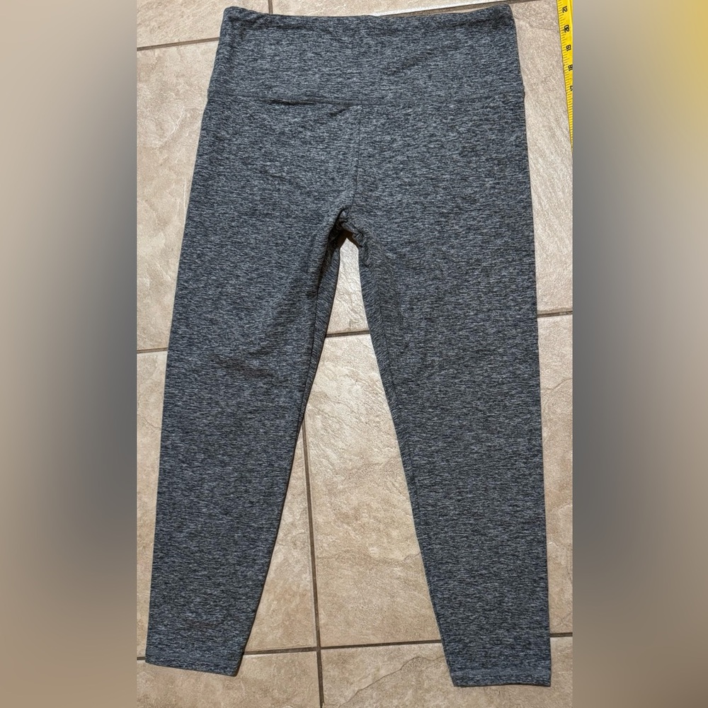 Charcoal Gray Zobha Leggings XL
